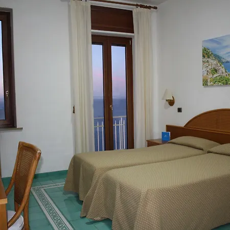 Sporting Hotel 4*