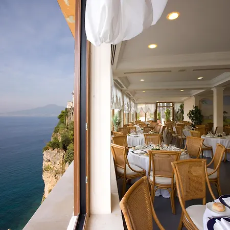 スポーティング 4*