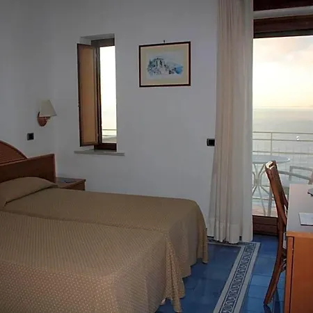 Sporting Otel 4*